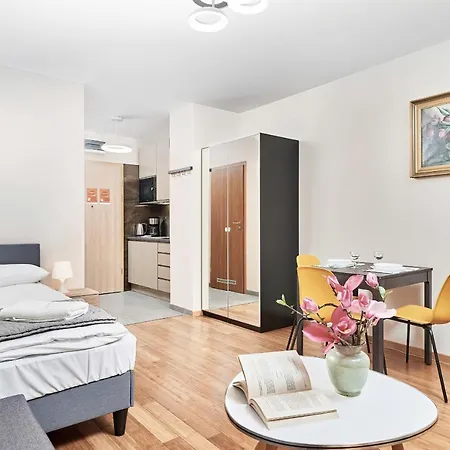 Exclusive Marina By Renters Wroclaw