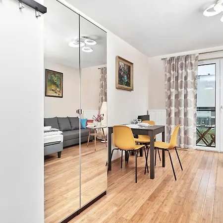 Exclusive Marina By Renters Wroclaw