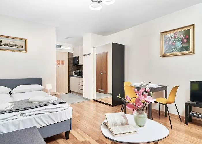 Exclusive Marina By Renters Wrocław