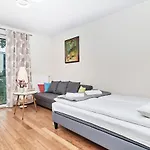 Apartment Exclusive Marina By Renters *