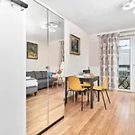 Exclusive Marina By Renters Wroclaw